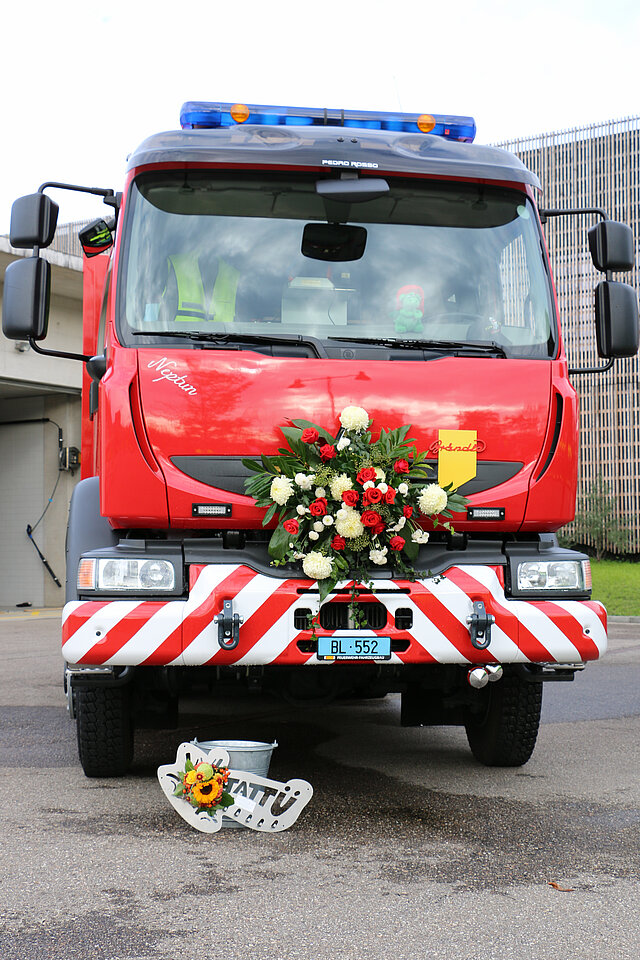 HLF der Feuerwehr Biel-Benken